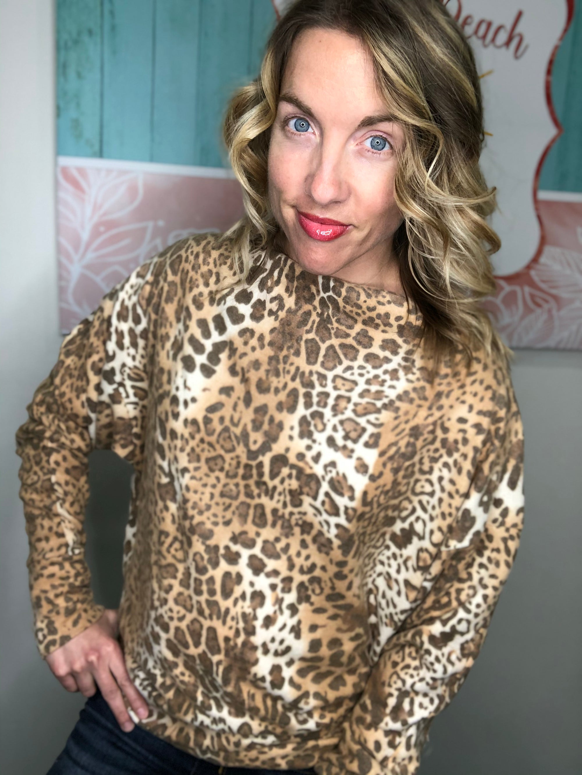 Off the shoulder Cheetah Long sleeve